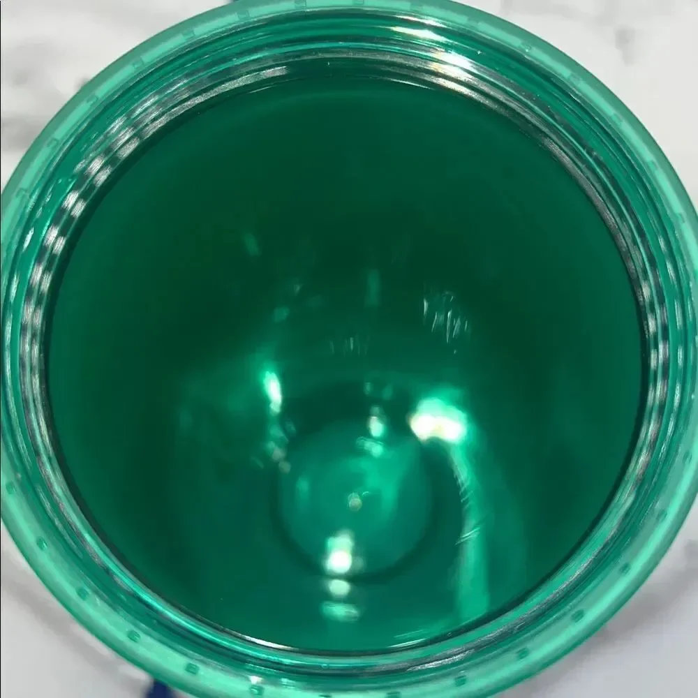 STARBUCKS Reflective Green 24 Oz Venti Cold Cup Tumbler with Lid and Straw